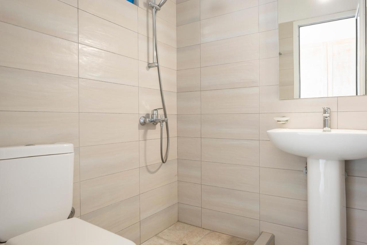 Blue Horizon Hotel Химар Екстериор снимка